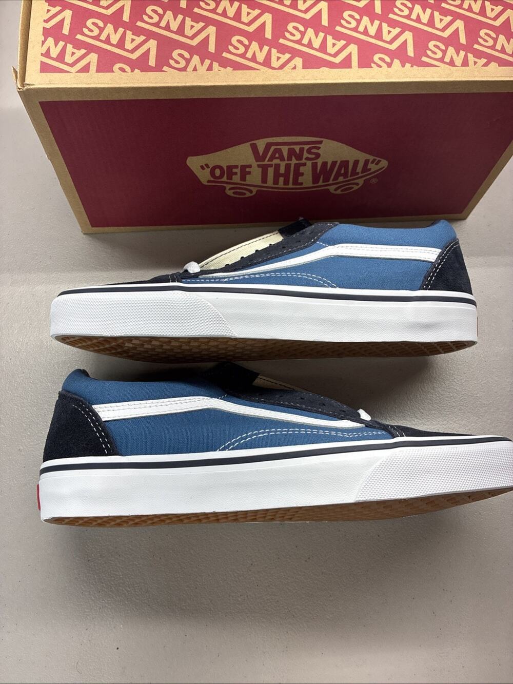 Vans Old Skool Navy Blue White Skate Suede Canvas Mens Size 8 / Womens 9.5 New
